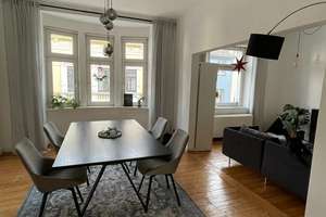 Frisch renovierte, sonnige Altbauwohnung mit drei Zimmern sowie Balkon und Einbauküche  – Parkstrasse 66, 41061 Gladbach, Mönchengladbach – Vorschaubild 2