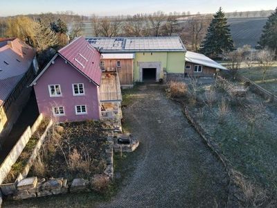 Modernes Landhaus in absoluter Ruhelage auf ca. 3787 m²