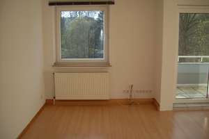 Bi-West, Uni-Nähe | 3 ZKB im 2. OG mit Balkon und Garage – Die vollständige Adresse der Immobilie erhältst du vom Anbieter., 33615 Schildesche, Bielefeld – Vorschaubild 2