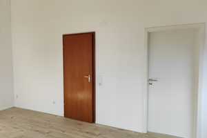 Wieder verfügbar: Schönes Haus mit sechs Zimmern in Ludwigsburg (Kreis), Eberdingen – Ludwigsburg (Kreis) – Vorschaubild 25