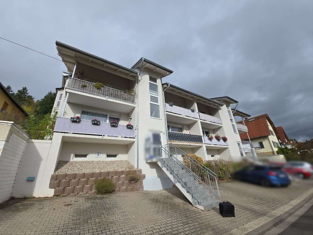 Immobilie in Bad Sobernheim - Modernisierte Dachgeschosswohnung in ruhiger Lage von Bad Sobernheim - Bild 0