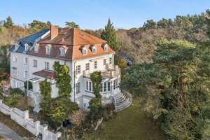 Charmante Herrenhaushälfte mit Waldblick in Berlin-Westend sanierungsbedürftig – Die vollständige Adresse der Immobilie erhältst du vom Anbieter., 14055 Westend, Berlin – Vorschaubild 19