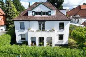 Mehrfamilienhaus - mitten in Flottbek - mit vielen Gestaltungsmöglichkeiten – Die vollständige Adresse der Immobilie erhältst du vom Anbieter., 22607 Groß Flottbek, Hamburg – Vorschaubild 1