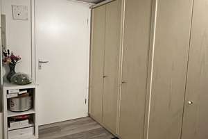 Komfortables Wohnen auf hohem Niveau auf ca. 140m² Wohnfläche, 5 Zimmern mit Garten, Garage und Pool – Die vollständige Adresse der Immobilie erhältst du vom Anbieter., 22117 Billstedt, Hamburg – Vorschaubild 31