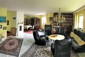 Mehrfamilienhaus in exzellenter Lage – Diverse Nutzungsmöglichkeiten! – Aschaffenburg – Vorschaubild 8