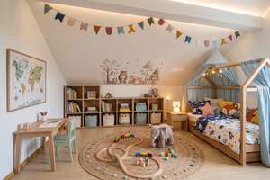 renovierte 3-Zimmer-Dachgeschosswohnung mit Einbauküche und Gartenmitnutzung in Pöcking-Aschering – St.-Sebastian-Straße 13, 82343 Pöcking – Vorschaubild 5