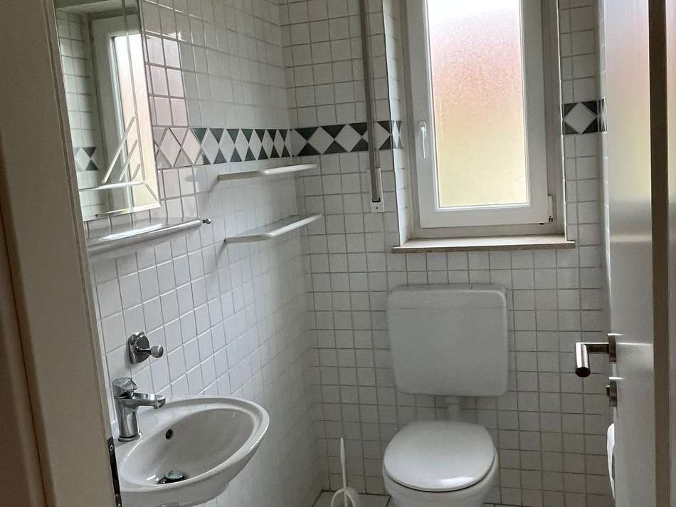 11Gäste WC