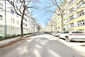 Charmante helle Hochparterrewohnung, ruhige Wohnlage – Die vollständige Adresse der Immobilie erhältst du vom Anbieter., 10707 Wilmersdorf, Berlin – Vorschaubild 2