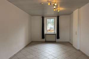 IK | Ramstein – Einfamilienhaus mit Garten in zentraler Lage – Die vollständige Adresse der Immobilie erhältst du vom Anbieter., 66877 Ramstein-Miesenbach – Vorschaubild 2