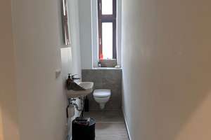 Sanierte 3-Zimmer-Wohnung in Obergiesing, WG-geeignet, nur mit Küchenübernahme (8.500 EUR) – Eintrachtstraße 2, 81541 Obergiesing, München – Vorschaubild 2