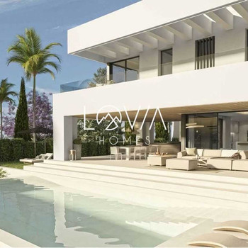 Villa im Plan mit Panoramablick auf das Meer und Gibraltar