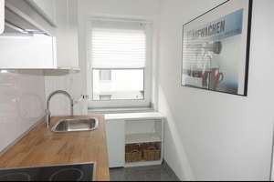 Wohnen mit Charakter: 2-Zimmer-Wohnung in zentraler Lage. Voll möbliert und eingerichtet – 40211 Stadtmitte, Düsseldorf – Vorschaubild 6
