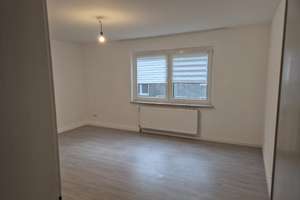 Frisch renovierte helle 2-Zimmer Wohnung im gepflegten MFH – Unterdorfstraße 51a, 45143 Altendorf, Essen – Vorschaubild 3