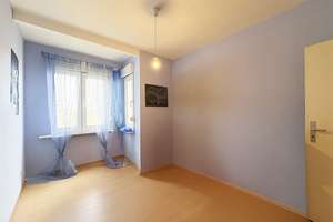Investieren in zentraler Lage von Mainz-Kastel: Freistehendes 6 Familienhaus mit Süd-West-Gart – Die vollständige Adresse der Immobilie erhältst du vom Anbieter., 55252 Mainz-Kastel, Wiesbaden – Vorschaubild 4