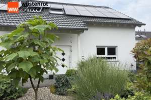 Energieeffizientes Einfamilienhaus in ruhiger Familienlage von Ober-Rosbach – Die vollständige Adresse der Immobilie erhältst du vom Anbieter., 61191 Rosbach vor der Höhe – Vorschaubild 1