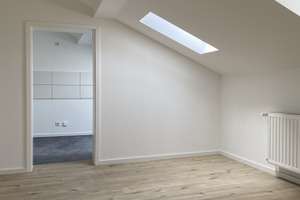 *** Helle 2 Zimmer Wohnung im Dachgeschoss *** – Uellendahler Str 38, 42107 Elberfeld, Wuppertal – Vorschaubild 9