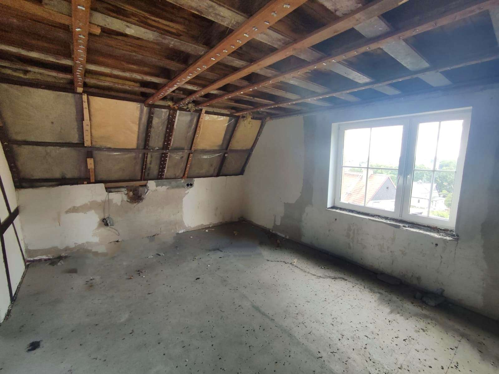 Immobilie in Thallwitz - Renovierungsprojekt mit Potenzial – einzigartiges Hanggrundstück mit Baugenehmigung - Bild 2