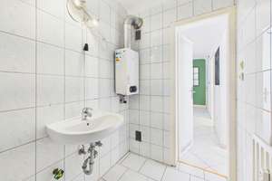 Gepflegte 3-Zimmer-Wohnung mit zwei Balkonen in bester Lage der Karlsruher Weststadt – Die vollständige Adresse der Immobilie erhältst du vom Anbieter., 76185 Weststadt, Karlsruhe – Vorschaubild 22