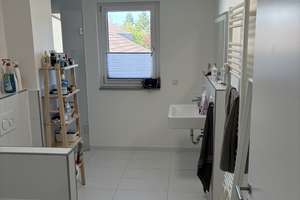 Helle und moderne 3-Zimmer-Wohnung in Köln-Ensen – Im Rheinfeld 17, 51149 Ensen, Köln – Vorschaubild 11