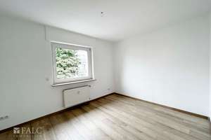 Hochwertig nach KFW Standard saniertes Dreifamilienhaus – 63071 Lichtenplatte, Offenbach am Main – Vorschaubild 6