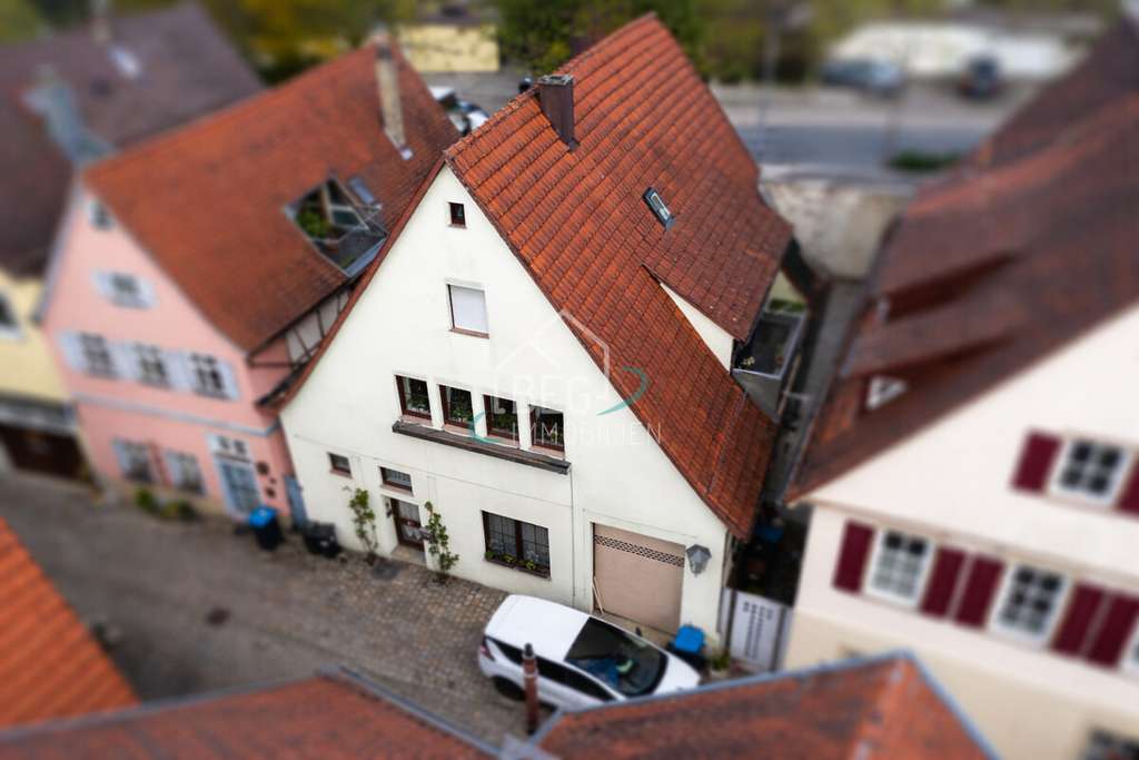 Immobilie in Schwäbisch Hall - Historisches Einfamilienhaus mit vielseitiger Nutzung in zentraler Stadtlage - Bild 0