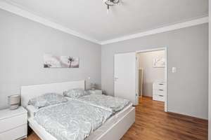 Provisionsfrei – Altbauwohnung mit großzügiger Wohnküche und energetisch saniertem Dach – Die vollständige Adresse der Immobilie erhältst du vom Anbieter., 70184 Gablenberg, Stuttgart – Vorschaubild 9