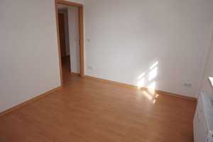 Moderner Grundriss / Bad mit Fenster / frei ab 1.9.25 – Wilhelm-Raabe-Straße 51, 9120 Chemnitz – Vorschaubild 9