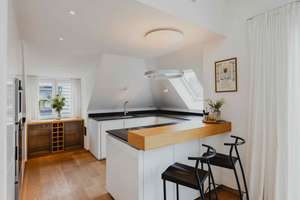 Modernes PENTHOUSE mit Galerie in Premium Lage – Die vollständige Adresse der Immobilie erhältst du vom Anbieter., 81827 Waldtrudering, München – Vorschaubild 6