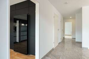 sanierter Atrium-Bungalow in Toplage mit Parkett, moderner Küche, PKW-Stellplatz uvm. !!! – 40547 Lörick, Düsseldorf – Vorschaubild 9