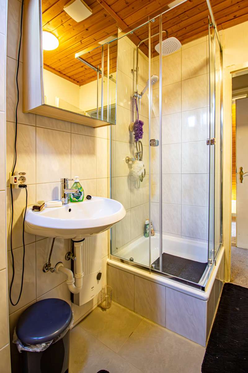 Immobilie in Wustrow - Zweifamilienhaus mit 2 separaten Einheiten und großem Grundstück in ruhiger Lage *Provisionsfrei - Bild 5