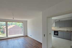 Sanierte 2-Zimmer-Wohnung mit Balkon und Stellplatz bei Hamburg – Teichstraße 13, 21465 Herzogtum Lauenburg (Kreis) – Vorschaubild 4