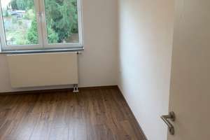 Moderne ruhige 3-Zimmer-Wohnung zentral in Leverkusen mit Balkon und Allgemeingarten – Die vollständige Adresse der Immobilie erhältst du vom Anbieter., 51373 Wiesdorf, Leverkusen – Vorschaubild 9