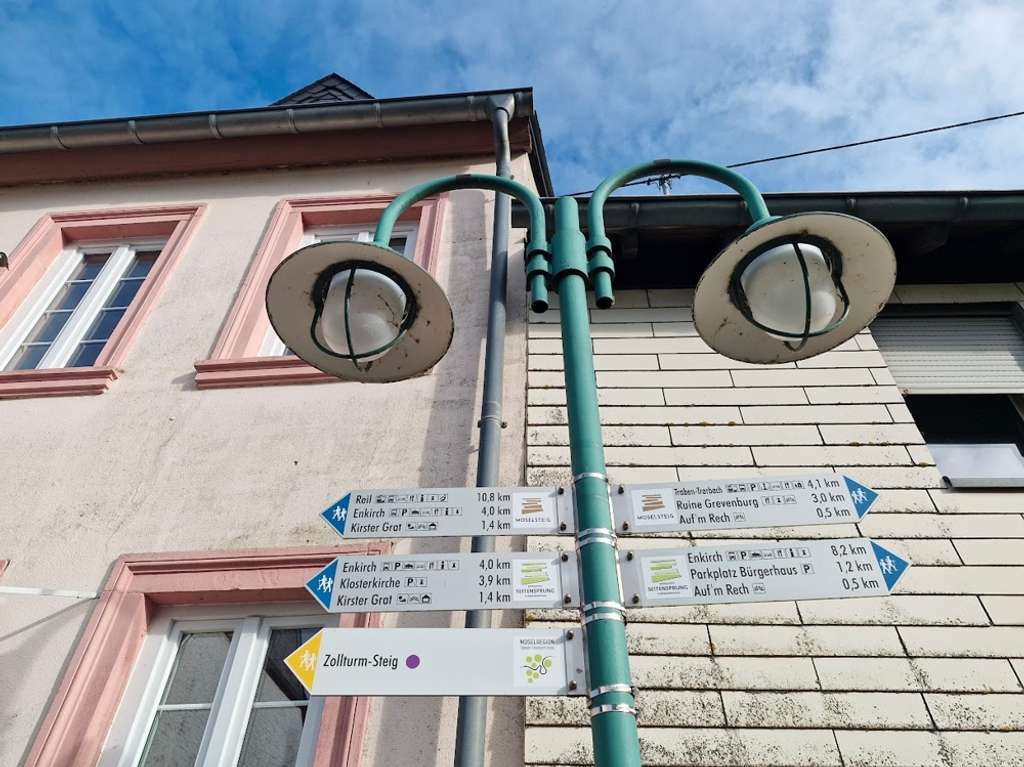 Immobilie in Starkenburg - Saniertes Reihenhaus mit Fernblick - Bild 3