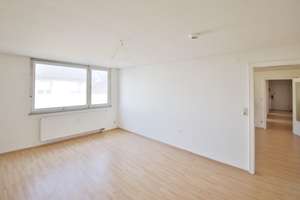Vermietetes MFH mit Bauland – Top-Investment für Bauträger und Kapitalanleger – Die vollständige Adresse der Immobilie erhältst du vom Anbieter., 75172 Weststadt, Pforzheim – Vorschaubild 4
