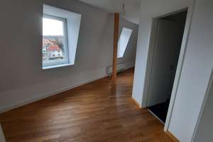 Geräumige 2-Zimmer-Wohnung mit modernem Duschbad und Balkon in Erfurt – Schillerstraße 55, 99096 Löbervorstadt, Erfurt – Vorschaubild 8