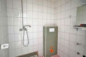 Sonnenverwöhnte renovierte 4-ZKB EG-Wohnung mit Terrasse, Garten und Garage – Weinstraße 2, 66129 Bübingen, Saarbrücken – Vorschaubild 11