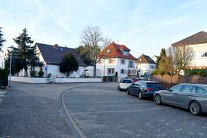 Attraktives großzügiges Zweifamilienhaus im Bauhausstil in Darmstadt-Arheilgen – Die vollständige Adresse der Immobilie erhältst du vom Anbieter., 64291 Arheilgen, Darmstadt – Vorschaubild 28