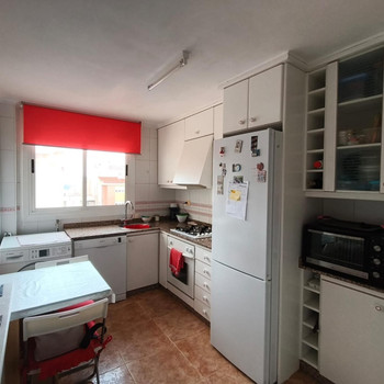 WOHNUNG MIT AUFZUG UND STELLPLATZ IN YECLA