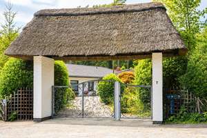 Repräsentatives Refugium mit Einliegerwohnung, Indoor-Pool und parkähnlichem Grundstück – Die vollständige Adresse der Immobilie erhältst du vom Anbieter., 21227 Bendestorf – Vorschaubild 42