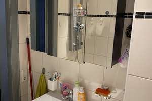 TOP gemütliche 2ZKDB Wohnung in zentraler Lage in der Innenstadt – Dampfmühlenweg 27, 47799 Cracau, Krefeld – Vorschaubild 3
