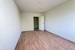 Charmante 3-Zimmer-Wohnung in verkehrsgünstiger Lage von Ingolstadt-Ost – Die vollständige Adresse der Immobilie erhältst du vom Anbieter., 85055 Nordost, Ingolstadt – Vorschaubild 12