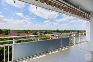 Seltene Gelegenheit: 81m² große 3-Zimmer Whg. Blick auf Düsseldorf