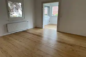 Charmanter 3,5-Zimmer-Bungalow mit EBK in Böchingen – Friedhofstraße 13, 76833 Südliche Weinstraße (Kreis) – Vorschaubild 3