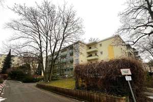 3-Zimmer Wohnung mit Balkon und Garage in Berlin-Schmargendorf – Die vollständige Adresse der Immobilie erhältst du vom Anbieter., 14193 Schmargendorf, Berlin – Vorschaubild 5