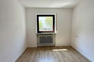 Modernisierte 3,5-Zimmer-Terrassenwohnung in ruhiger Feldrandlage – 70378 Mühlhausen (Ortsteil), Stuttgart – Vorschaubild 7
