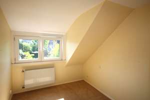 Familienfreundliche Doppelhaushälfte mit Wohlfühlfaktor, sonnigem Garten & Garage – 40489 Wittlaer, Düsseldorf – Vorschaubild 21