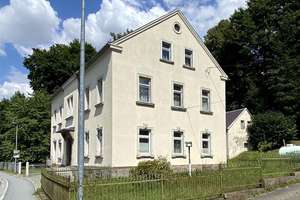 Zweifamilienhaus in Cunewalde mit  viel Nebengelass und 1950 qm Grundstück – Hauptstraße 126, 2733 Cunewalde – Vorschaubild 1