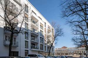 Penthouseleben über den Dächern von Wilmersdorf – 3,5 Zimmer mit drei Terrassen – Die vollständige Adresse der Immobilie erhältst du vom Anbieter., 10715 Wilmersdorf, Berlin – Vorschaubild 15