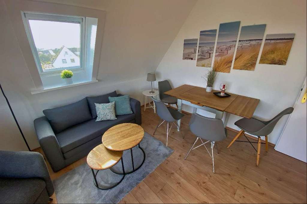 Immobilie in Grömitz - Ihr Rückzugsort an der Ostsee – Dachgeschossfläche in Grömitz - Bild 2