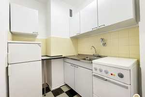 Property thumbnail 12